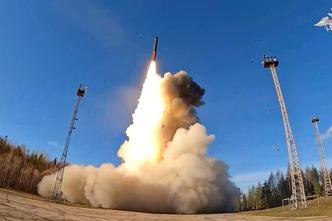 Russia holds nuclear drills