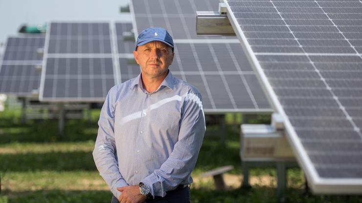 Kod Ivanca se gradi prva agrosolarna elektrana u Hrvatskoj, proizvodit ?e zelenu energiju i ekološku hranu
