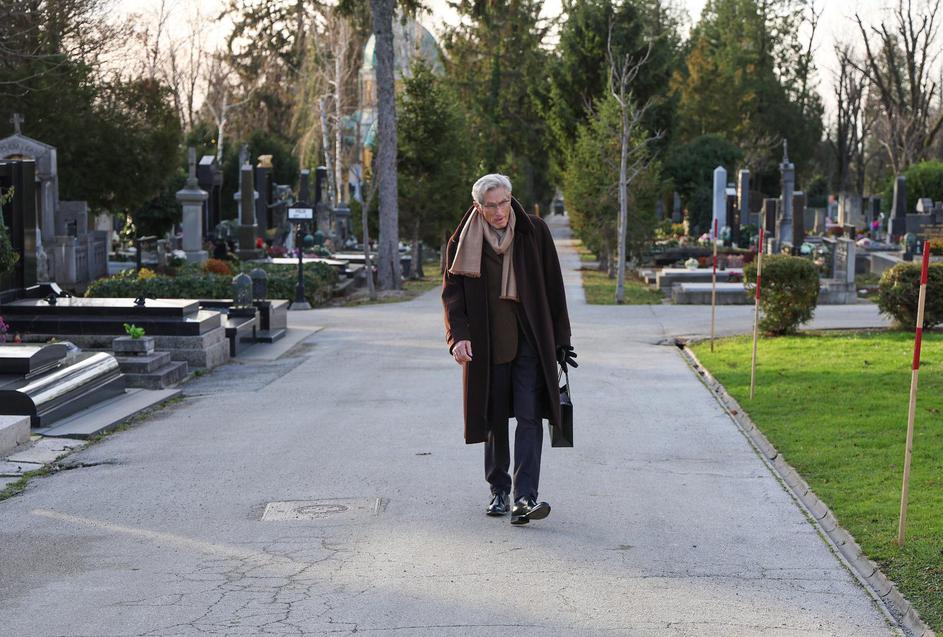 Zagreb: Tomislav Horvatinčić položio je svijeće na grob dr. Franje Tuđmana