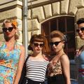 Pin-up djevojke na vintage festivalu Dolce Vita