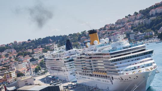 Kruzer u Dubrovniku