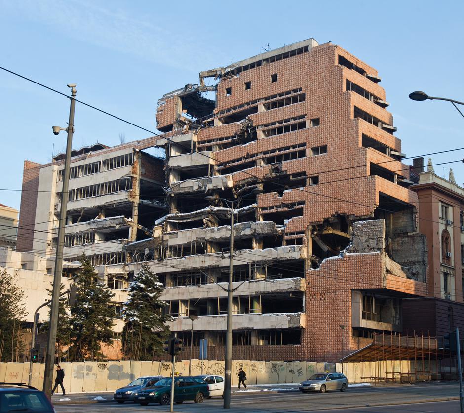 Zgrada Ministarstva obrane u Beogradu nakon napada NATO-a | Author: Jens Wolf/DPA/PIXSELL