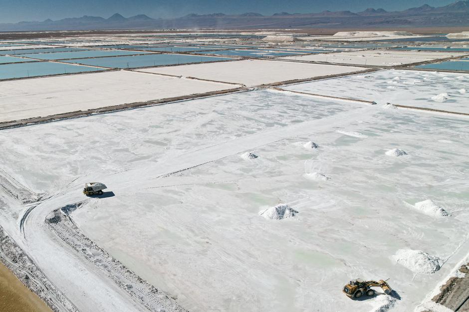 Chile Advances as World Leader in Lithium Extraction | Author: Profimedia