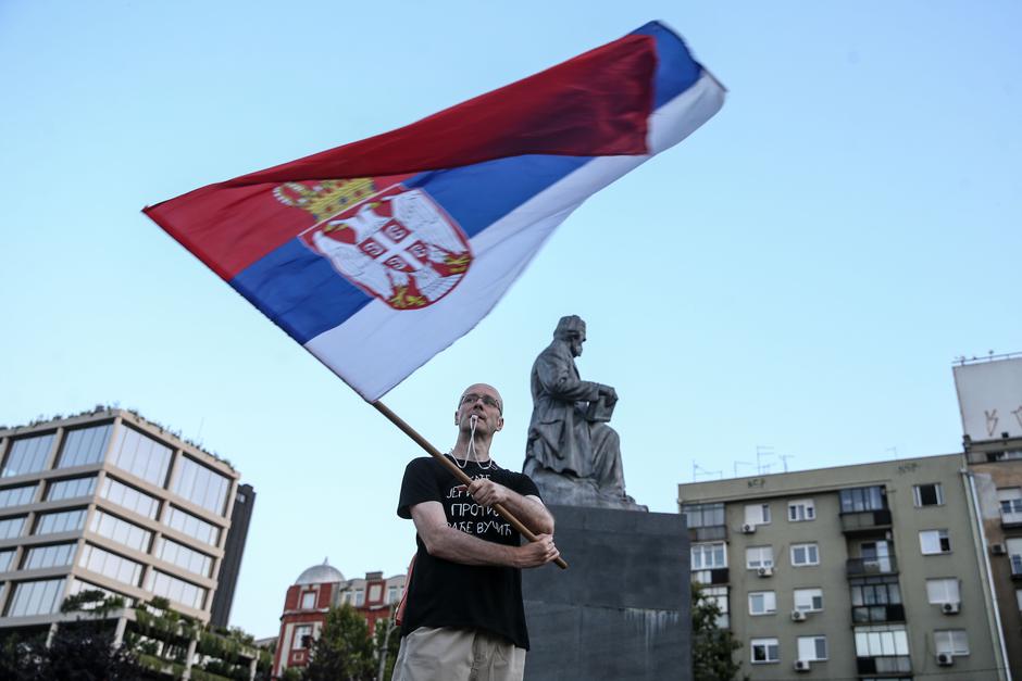 Beograd: Građani su se okupili kod Vukovog spomenika i krenuli u šetnju do ugla Dalmatinske i Vladetine ulice | Author: F.S./ATAImages/PIXSELL