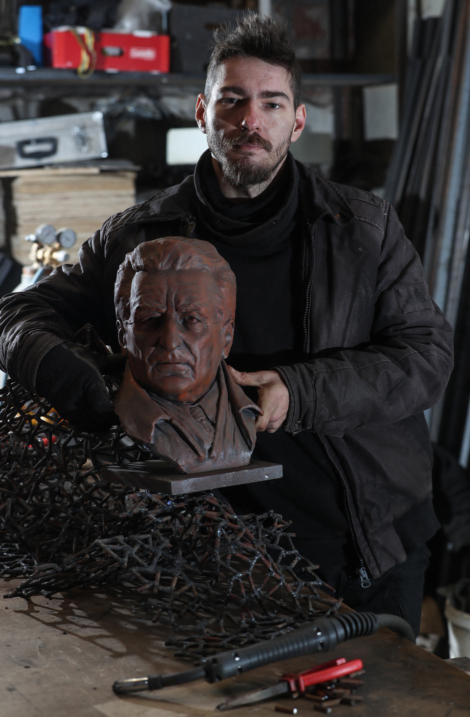 Nikola Vudrag kipar | Author: Robert Anić/PIXSELL