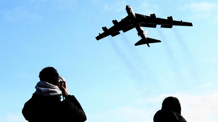 U.S. forces continue preparations at RAF Fairford in Gloucestershire amid Iran war.