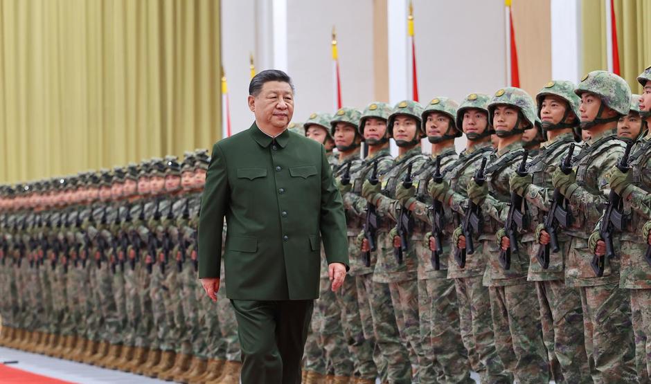 (MacaoSAR 25) CHINA-MACAO-XI JINPING-PLA GARRISON-INSPECTION (CN) | Author: Li Gang/XINHUA