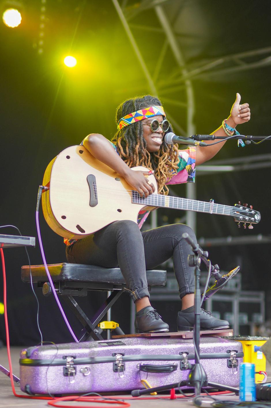 Dorset, UK. Saturday, 3 September, 2022. Yasmin Williams performing at the 2022 edition of the End of the Road festival at Larmer Tree Gardens in Dorset. Photo date: Saturday, September 3, 2022. Photo credit should read: Richard Gray/Alamy Live News | Author: Profimedia