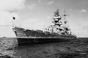 USS Prinz Eugen 1946., prije nego što će pretrpjeti nuklearni udar