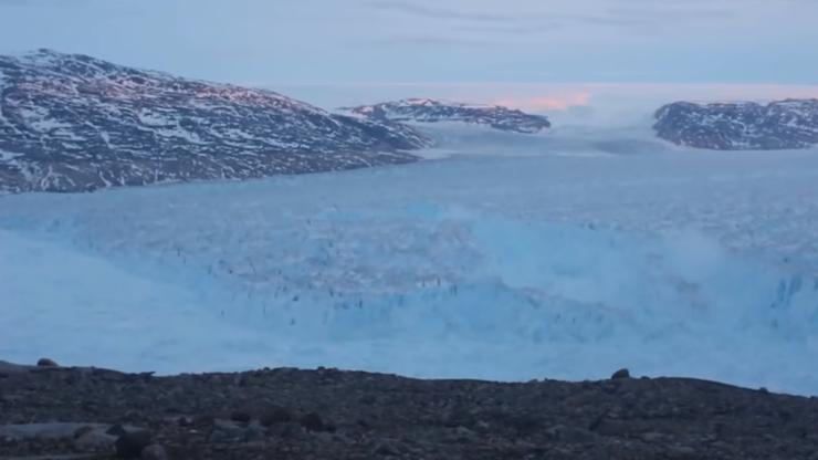 Odlamanje leda na Grenlandu
