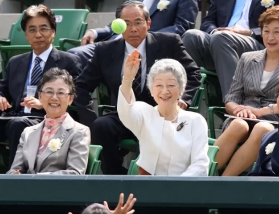 Car Akihito i Michiko Shoda