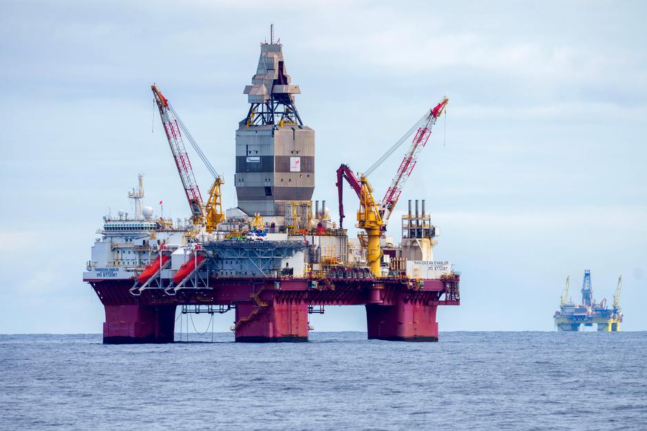 Barents Sea 20250613. The Royal Ship Norway with King Harald and Queen Sonja on board passes the Johan Castberg field in the Barents Sea on its way to Svalbard and Bjørnøya. Photo: Cornelius Poppe / NTB | Author: 