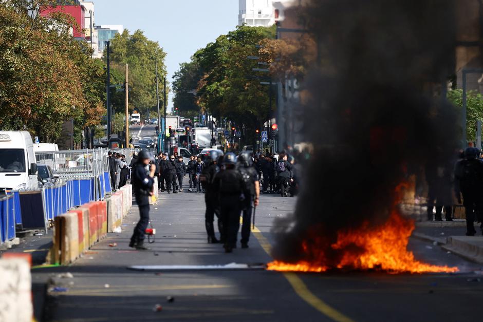 French high school students protest in France | Author: Sarah Meyssonnier