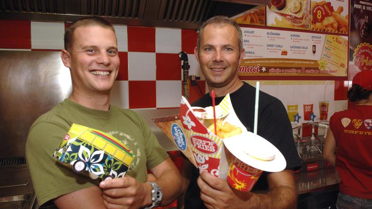 Andrija Čolak i Denis Polić, vlasnici franšize Surf'n'Fries