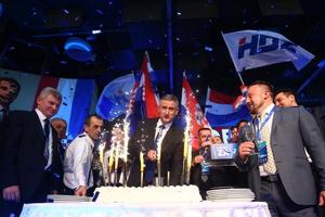 Stožer HDZ-a nakon objave rezultata parlamentarnih izbora u prosincu 2015.