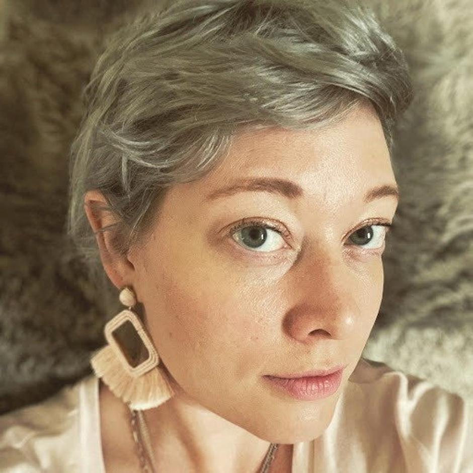 Renee Nicole Good, who was shot dead in her car by a federal agent in Minneapolis on Wednesday, takes a selfie in this undated picture | Author: SOCIAL MEDIA