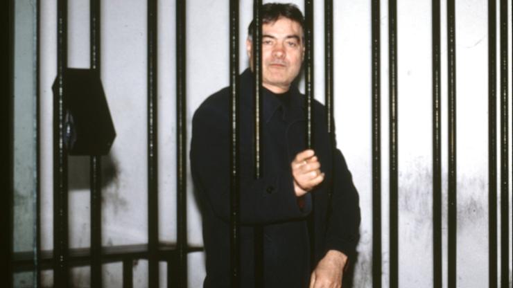 Opera, Nitto Santapaola, one of Cosa Nostra's most bloodthirsty bosses, has died: he was sentenced to life imprisonment and died at the age of 87.