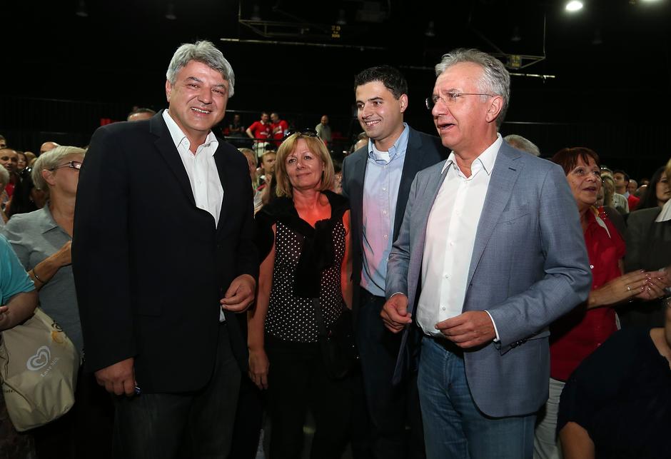 Davor Bernardić održao skup u povodu početka kampanje za unutarstranačke izbore | Author: Jurica Galoic (PIXSELL)