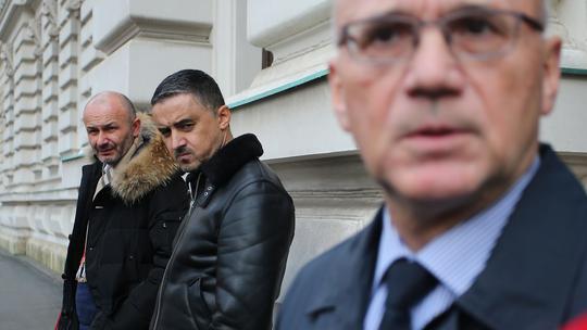 Kum Veljko i otac Ivo Komšić s odvjetnikom Veljkom Miljevićem