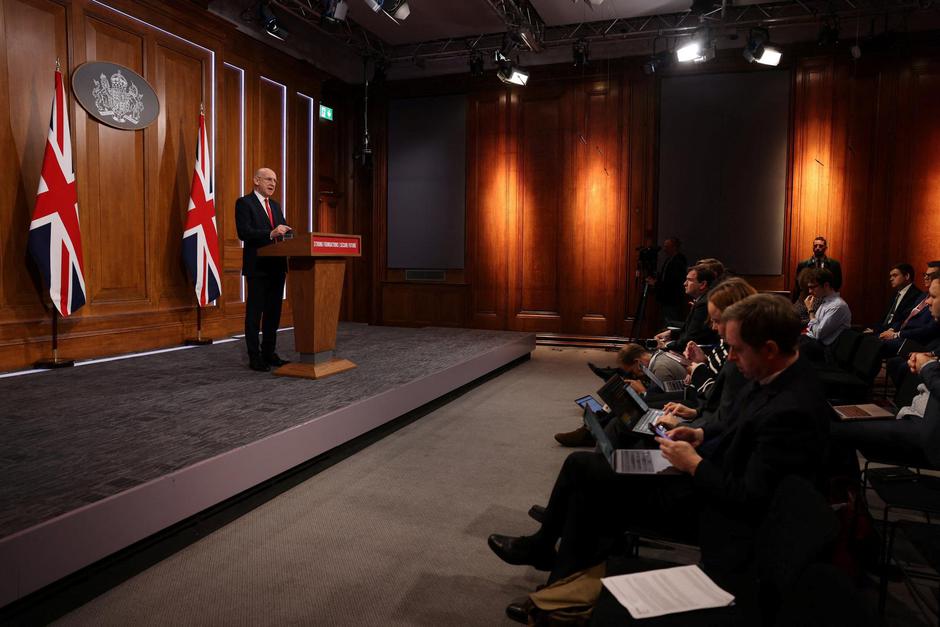 British Defence Secretary John Healey delivers a speech at No 9 Downing Street | Author: Cpl Tim Hammond/REUTERS