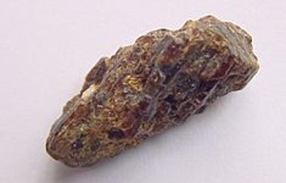 Painit - vrijedan i rijedak mineral iz Mjanmara