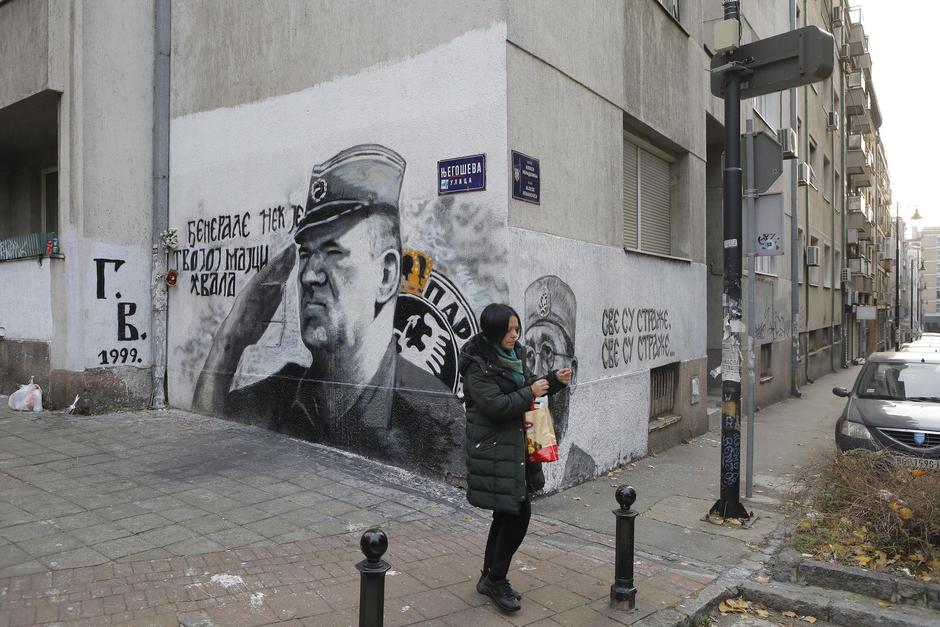 Uz mural Ratku Mladi?u u Beogradu oslikan i lik ?etni?kog vo?e Draže Mihailovi?a | Author: Marko Djokovic