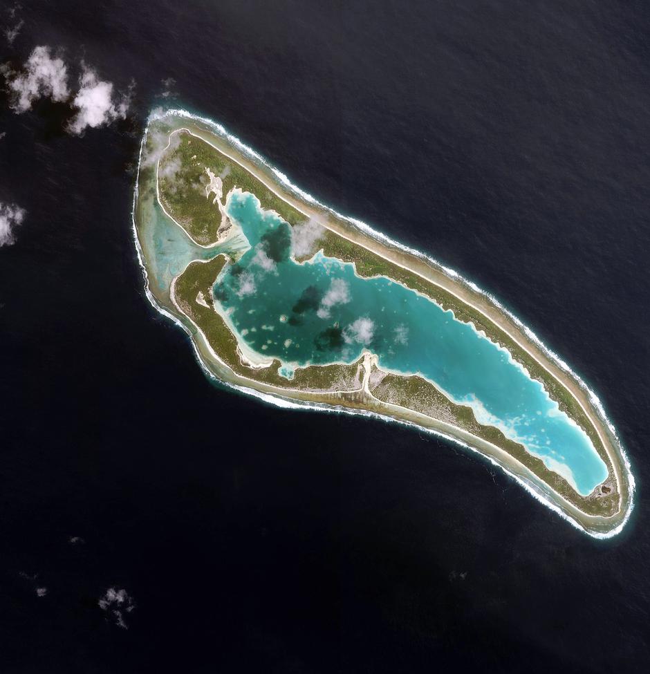 Coral atoll and lagoon | Author: Profimedia