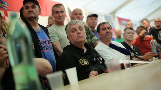 Prosvjed branitelja u Savskoj