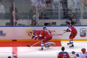 Putin pao na hokeju