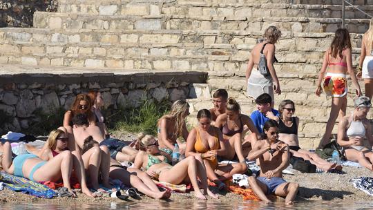 U Tisnom počeo Love International Festival