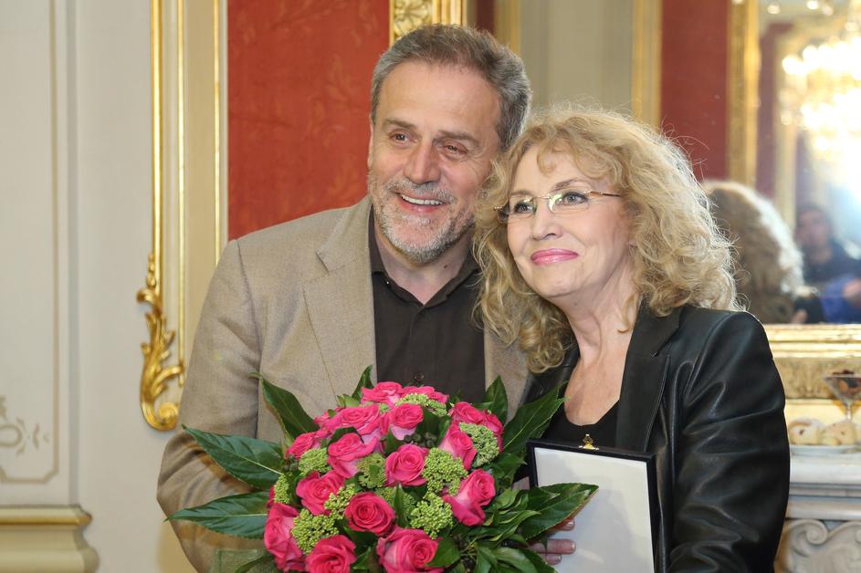 Milan Bandić i Kostadinka Velkovska na dodjeli medalja glumcima Kerempuha