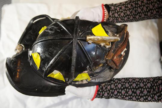 Hattingen: Izložba "Heroji" sa odjevnim predmetima vatrogasaca poginulih 11.9.