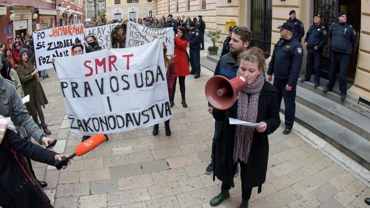 Zadar: Prosvjed građana protiv puštanja Darka Kovačevića na slobodu