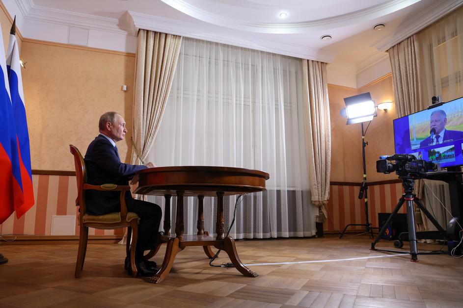 Russia'S President Putin On Working Visit To Magnitogorsk