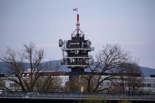 Zagreb: Pogled na grad sa savskog nasipa na Bundeku