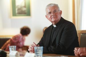 Grad Rijeka i Caritas Riječke nadbiskupije provode projekt "U svom domu" za pomoć potrebitima