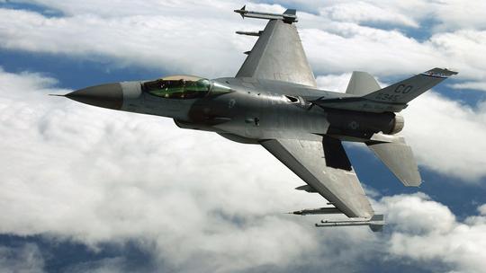 F-16 Fighting Falcon