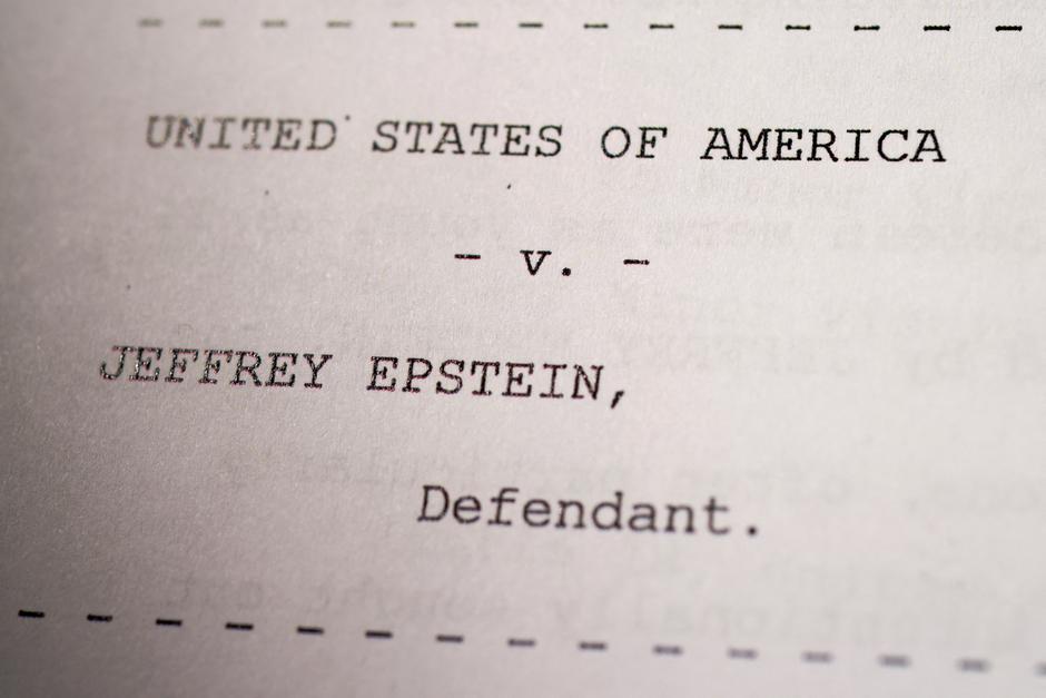 Newly-released documents from the U.S. Justice Department files on Jeffrey Epstein | Author: JONATHAN ERNST/REUTERS