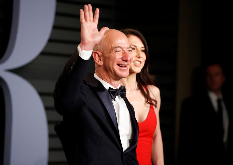Jeff Bezos s bivšom suprugom | Author: DANNY MOLOSHOK/REUTERS/PIXSELL