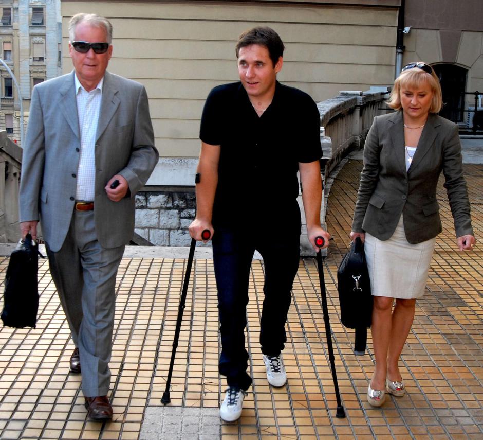 Rijeka: Miroslav Maškarin s odvjetnicima Bari? dolazi na Op?inski sud | Author: P LOVROVIC VLM/PIXELL