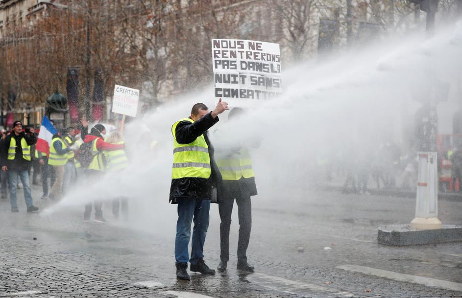 Prosvjedi u Parizu zbog cijene goriva