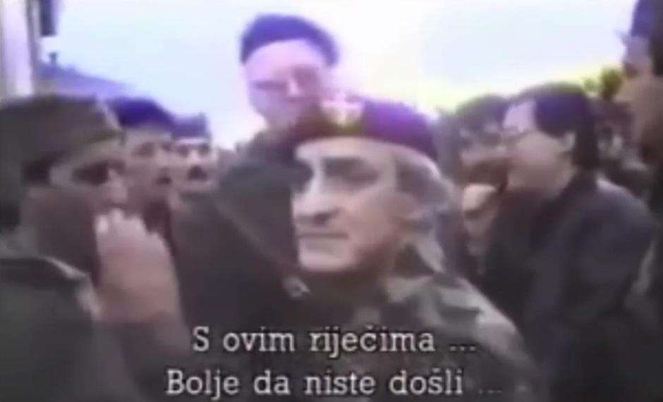 Dragan Vasiljković u Dalmatinskoj Zagori u prepirci sa Vojislavom Šešeljom | Author: YouTube