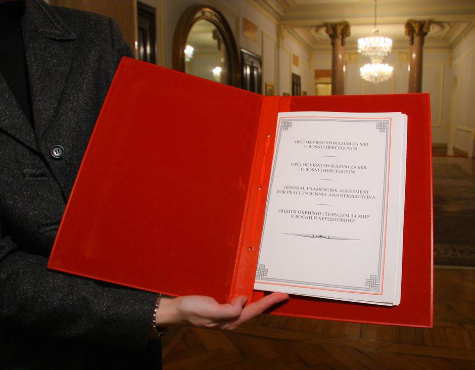 Zagreb: Daytonski sporazum, op?i okvirni sporazum za mir u BiH, arhiva | Author: miletito