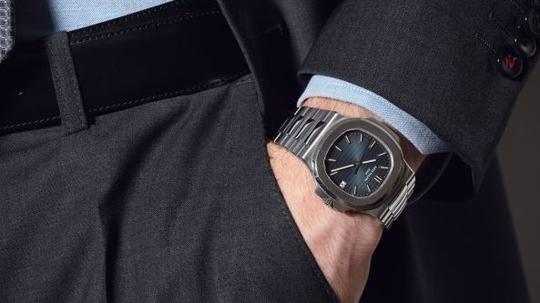 Patek Philippe 'Geneva Seal' Nautilus sat