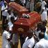 Masovni sporvod ubijenih u napadima u Šri Lanki