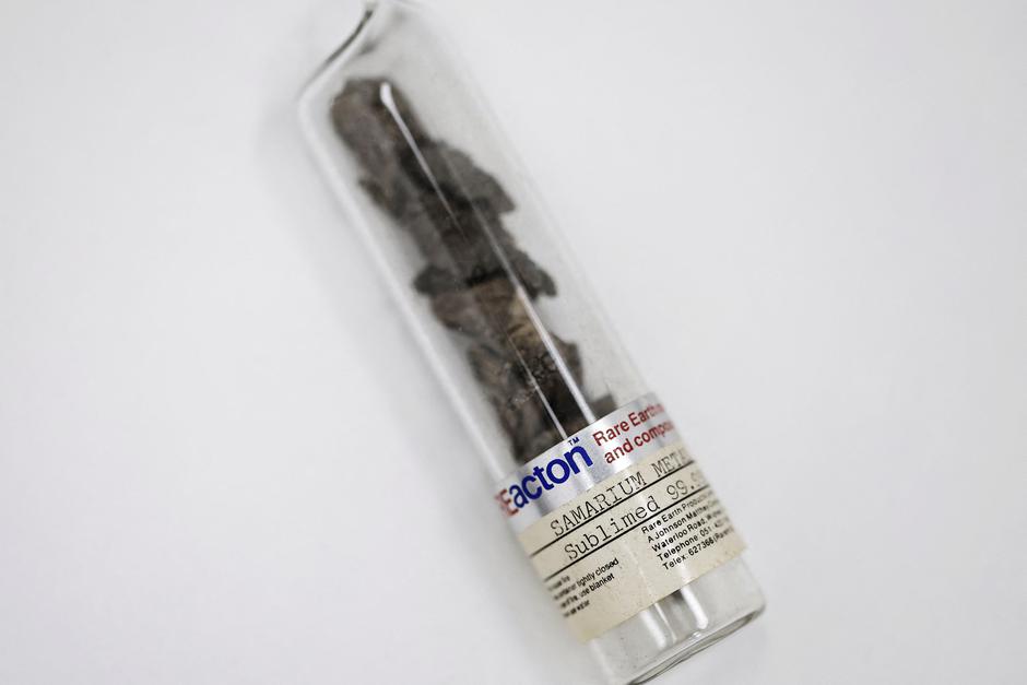 Rare earths at Laboratory of Physics and Material studies (LPEM) in Paris | Author: Benoit Tessier