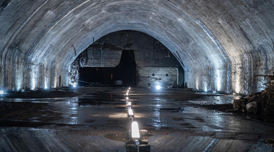 Tajna li&ccaron;kog Objekta 505: Ko&scaron;tao je milijarde, sad tamo ni&ccaron;e grad migranata