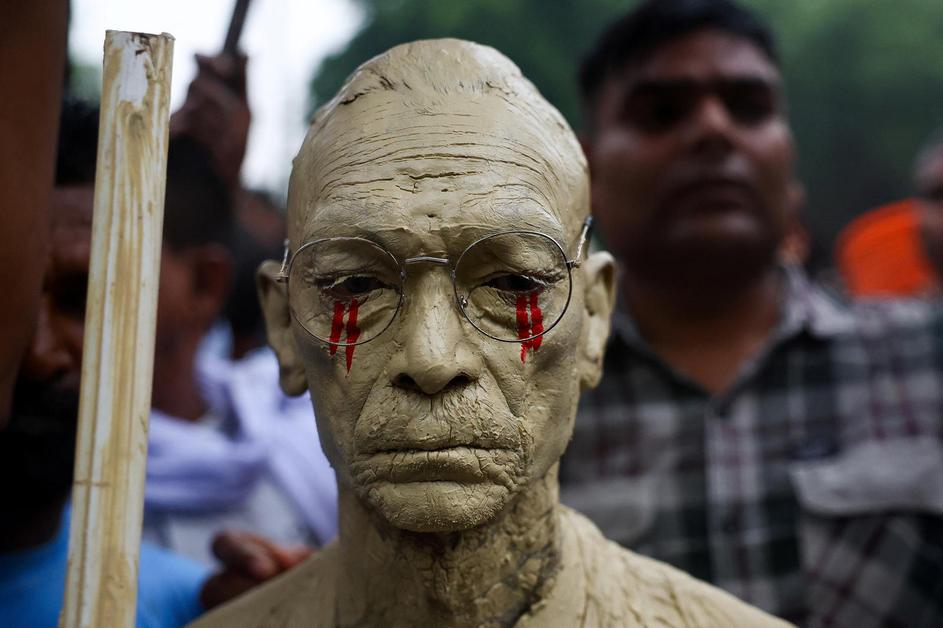 India's Cockroach party supporters march on parliament in New Delhi
