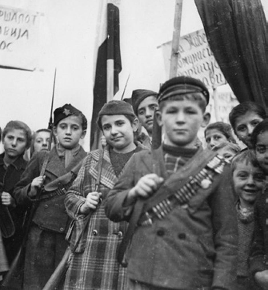 Omladinski miting u Skopju 1944. | Author: znaci.net
