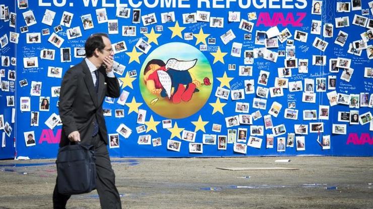 Zid dobrodošlice izbjeglicama ispred sjedišta Europske komisije